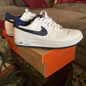 Nike Men’s Air Force 1’s 🔥